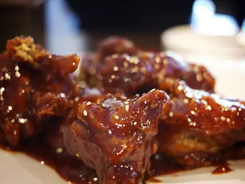 매운 치킨