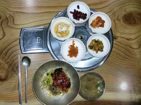 육회비빔밥